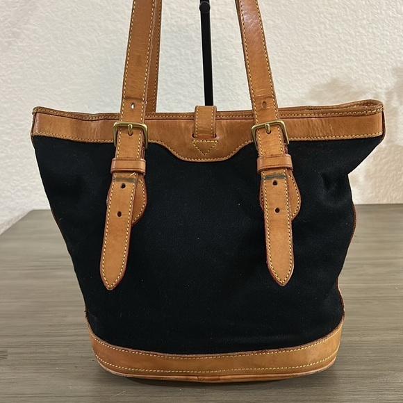 Vintage Dooney & Bourke Cabriolet Black Canvas / Leather Trim Bucket Bag - Picture 4 of 12
